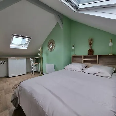 Superbe Duplex La Verriere Chic, Cosy Et Spacieux *
