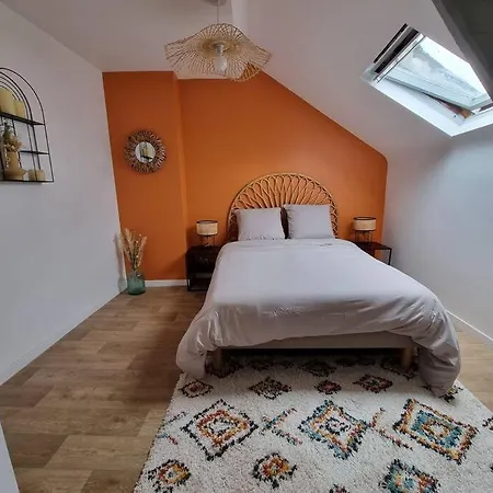 Superbe Duplex La Verriere Chic, Cosy Et Spacieux Apartman