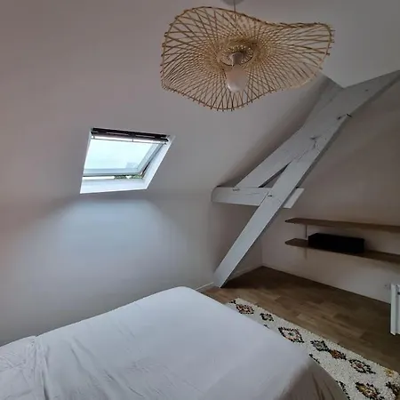 Superbe Duplex La Verriere Chic, Cosy Et Spacieux Apartment