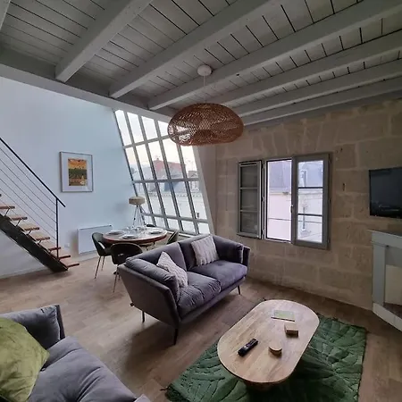 Superbe Duplex La Verriere Chic, Cosy Et Spacieux * Saumur