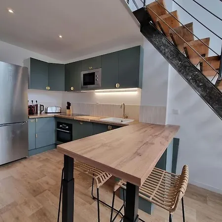 Superbe Duplex La Verrière Chic, Cosy Et Spacieux Appartamento